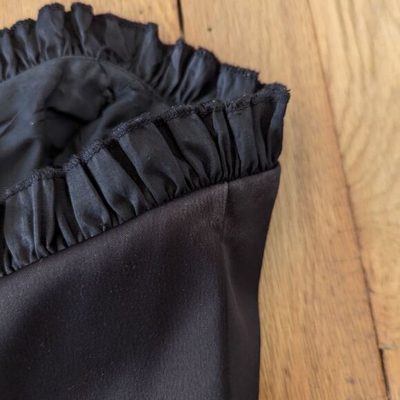 Vintage Niki by Niki Livas Black ruffle trumpet cocktail dress LBD Y2K - Picture 3 of 7